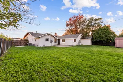 2121 Aaron Way, Sacramento, CA 95822 - Photo 35