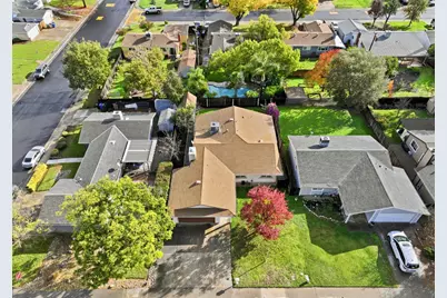 9305 Moynello Court, Elk Grove, CA 95624 - Photo 35