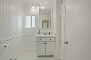 N Macarthur Dr, Tracy, CA 95376 - Photo 25