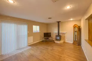 902 Waller, Gustine, CA 95322 - Photo 17
