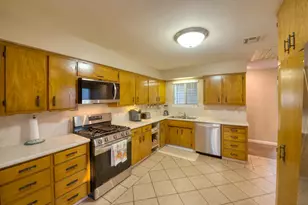 902 Waller, Gustine, CA 95322 - Photo 11
