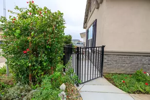 2911 Zinnia Way, Lodi, CA 95242 - Photo 61