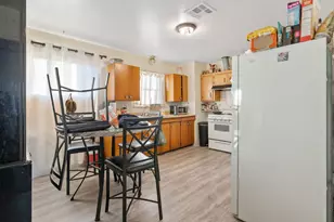 821 Lincoln St, Hanford, CA 93230 - Photo 7