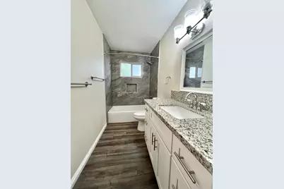 1817 W Street, Sacramento, CA 95818 - Photo 11