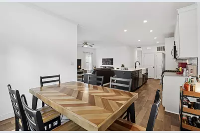 Village Cir, Sacramento, CA 95838 - Photo 7