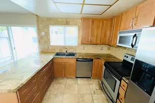 6130 Shadow Ln, Citrus Heights, CA 95621 - Photo 13