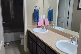 1613 Dolomite Ct, Los Banos, CA 93635 - Photo 19