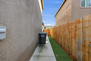 2367 Explorador Dr, Merced, CA 95340 - Photo 37