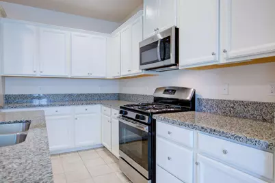608 Machado Street, Los Banos, CA 93635 - Photo 9