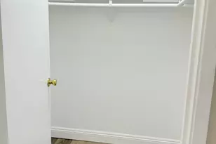 4075 Weymouth Ln, Sacramento, CA 95823 - Photo 11