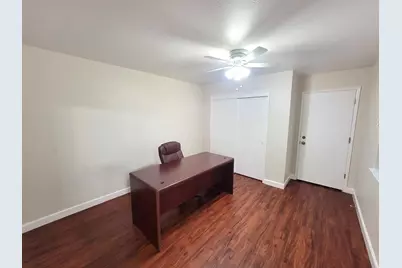 2130 University Park Drive, Sacramento, CA 95825 - Photo 11