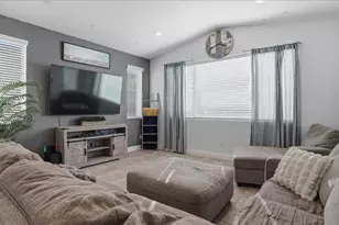 5120 Moonraker Ln, Roseville, CA 95747 - Photo 9