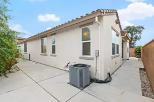 10118 Cornice Ct, Elk Grove, CA 95757 - Photo 45