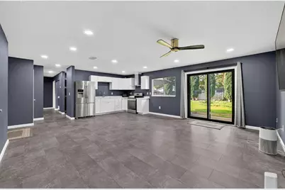 9342 Los Torres Drive, Elk Grove, CA 95624 - Photo 5