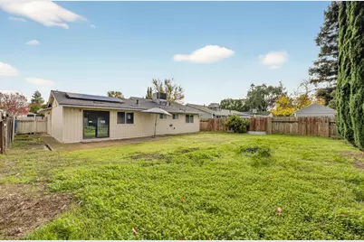 9342 Los Torres Drive, Elk Grove, CA 95624 - Photo 27