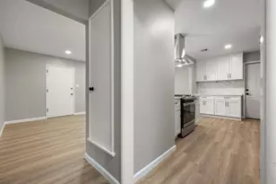 2423 W Swain Rd, Stockton, CA 95207 - Photo 17