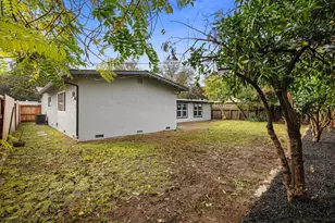 2423 W Swain Rd, Stockton, CA 95207 - Photo 37