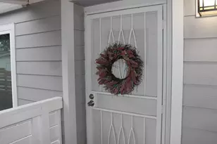 Bentley Ave, Sacramento, CA 95823 - Photo 9