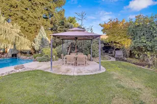 5812 N Walnut Rd, Turlock, CA 95382 - Photo 7