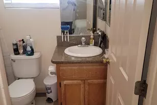 7140 Rotella Dr, Sacramento, CA 95824 - Photo 19