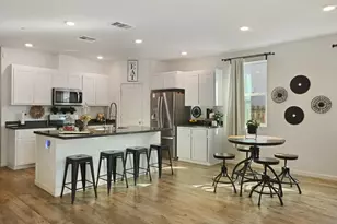 404 Central Pacific St, Lathrop, CA 95330 - Photo 9