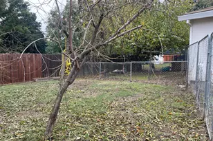 233 Wilbur Ave, Yuba City, CA 95991 - Photo 17