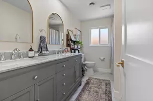 909 Greenwood Dr, Lodi, CA 95242 - Photo 23