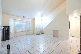 5876 Calvine Rd, Sacramento, CA 95823 - Photo 7