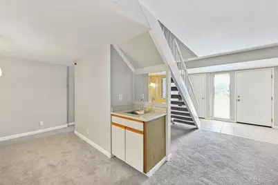 8501 Center Parkway, Sacramento, CA 95823 - Photo 11