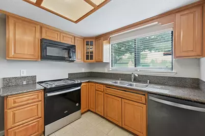 8501 Center Parkway, Sacramento, CA 95823 - Photo 17