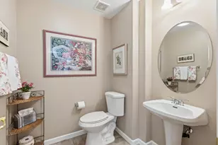 2567 Parkcrest Way, Roseville, CA 95747 - Photo 17