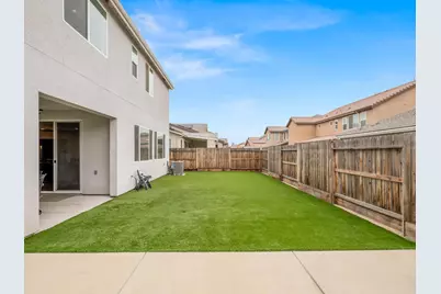 4080 San Jose Avenue, Clovis, CA 93619 - Photo 35