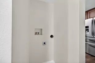 5212 Cabrillo Way, Sacramento, CA 95820 - Photo 25