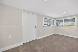 5212 Cabrillo Way, Sacramento, CA 95820 - Photo 19