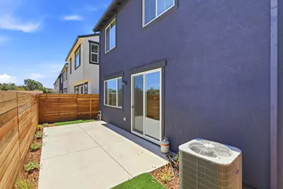 8465 Viborg Lane, Elk Grove, CA 95758 - Photo 11