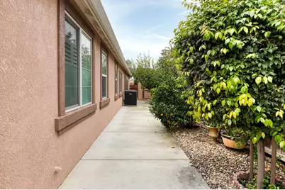 2325 Alamo Court, Tracy, CA 95377 - Photo 31