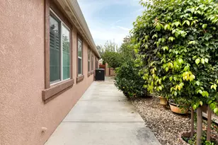 2325 Alamo Ct, Tracy, CA 95377 - Photo 31