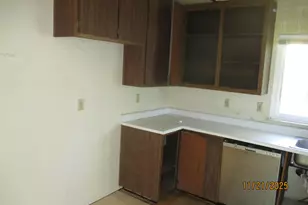 7072 Sunburst Way, Citrus Heights, CA 95621 - Photo 9