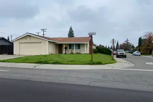 4711 Oakhollow Dr, Sacramento, CA 95842 - Photo 1