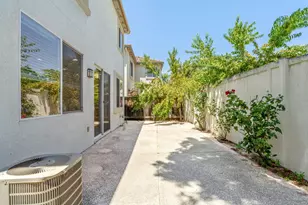 1086 Azalea Ln, Concord, CA 94520 - Photo 17