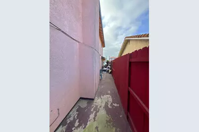 21 Canyon Tree Court, Sacramento, CA 95822 - Photo 21