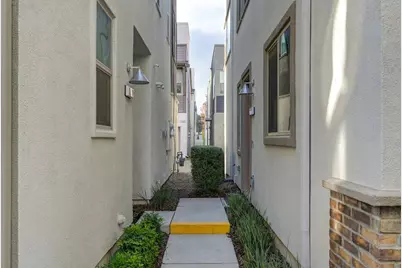 216 Box Lane, Sacramento, CA 95818 - Photo 31