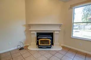 304 Manor Dr, Ione, CA 95640 - Photo 11