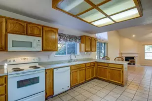 304 Manor Dr, Ione, CA 95640 - Photo 17