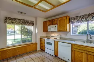 304 Manor Dr, Ione, CA 95640 - Photo 15