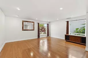 8961 Van Gogh Cir, Fair Oaks, CA 95628 - Photo 11