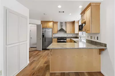 984 S Beach Drive, Sacramento, CA 95831 - Photo 25