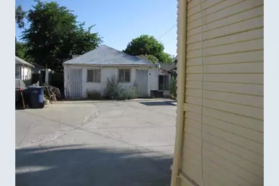 545 W Main Street, Turlock, CA 95380 - Photo 17