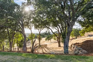 4930 Greyson Creek, El Dorado Hills, CA 95762 - Photo 9