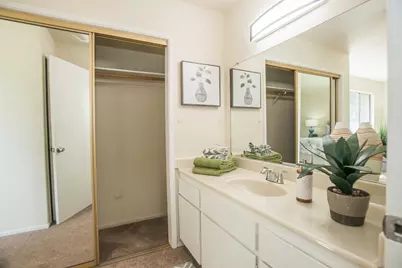 6282 Denslow Way, Sacramento, CA 95823 - Photo 39